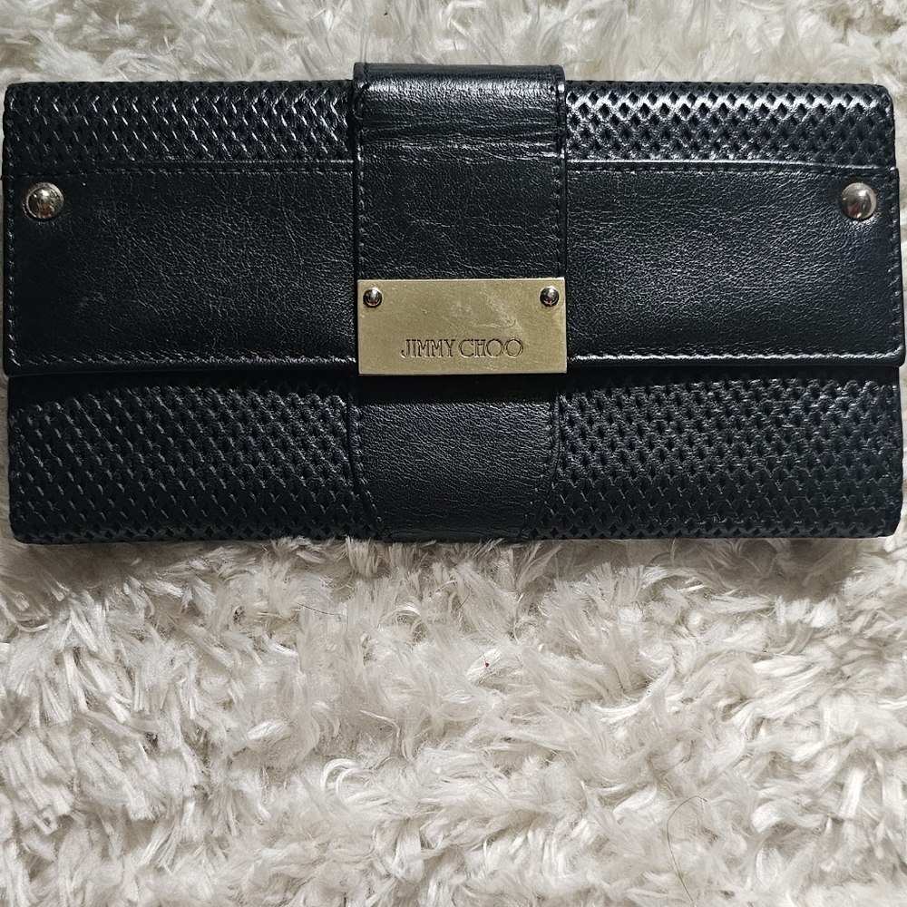 🔥Jimmy Choo Textured Black Wallet with Gold Plate